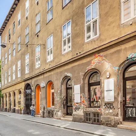 Absolute - Super Comfy *